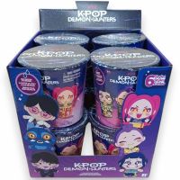 Display 8pz - Kpop Demon Hunters - Blind Cup Ramen con Peluche (8 cm) | Mythic Bundle